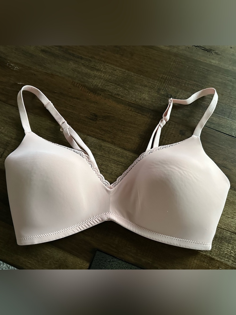 aerie Smooth Molded Wireless Bra in Light Blush Pink